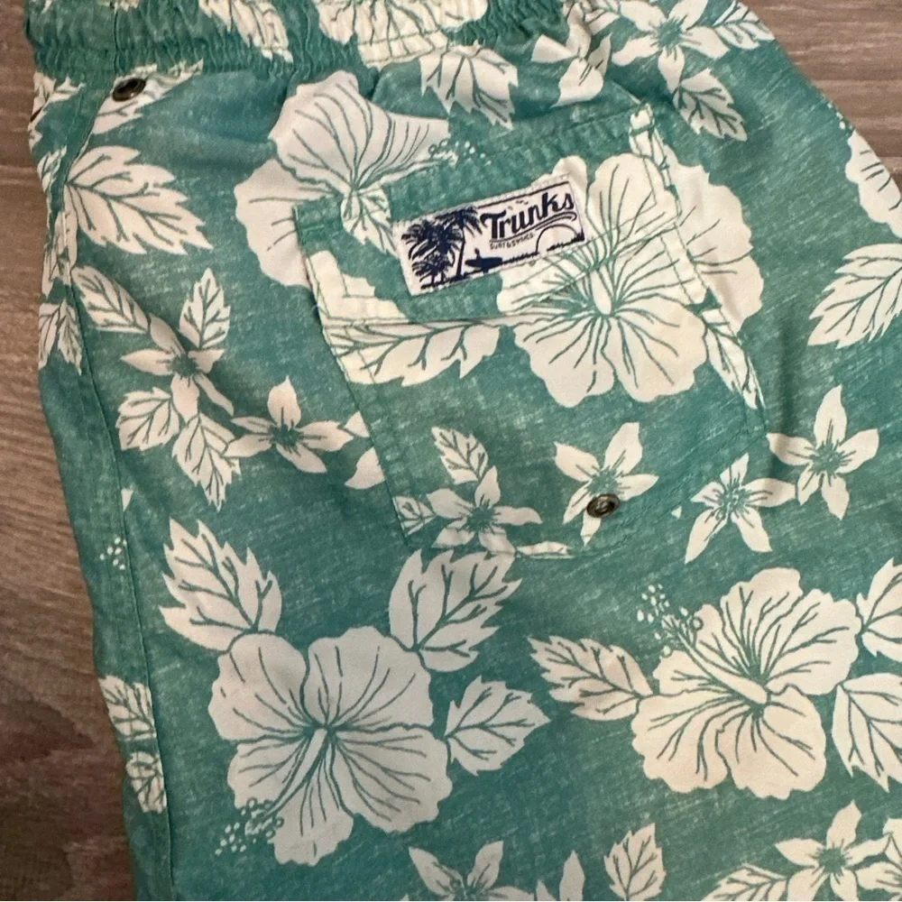 Mens Hawaiian Print Swim Trunks